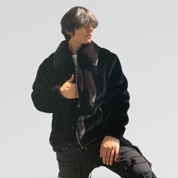 Men's Fashion Black Faux Fur Fuzzy Coat NWT